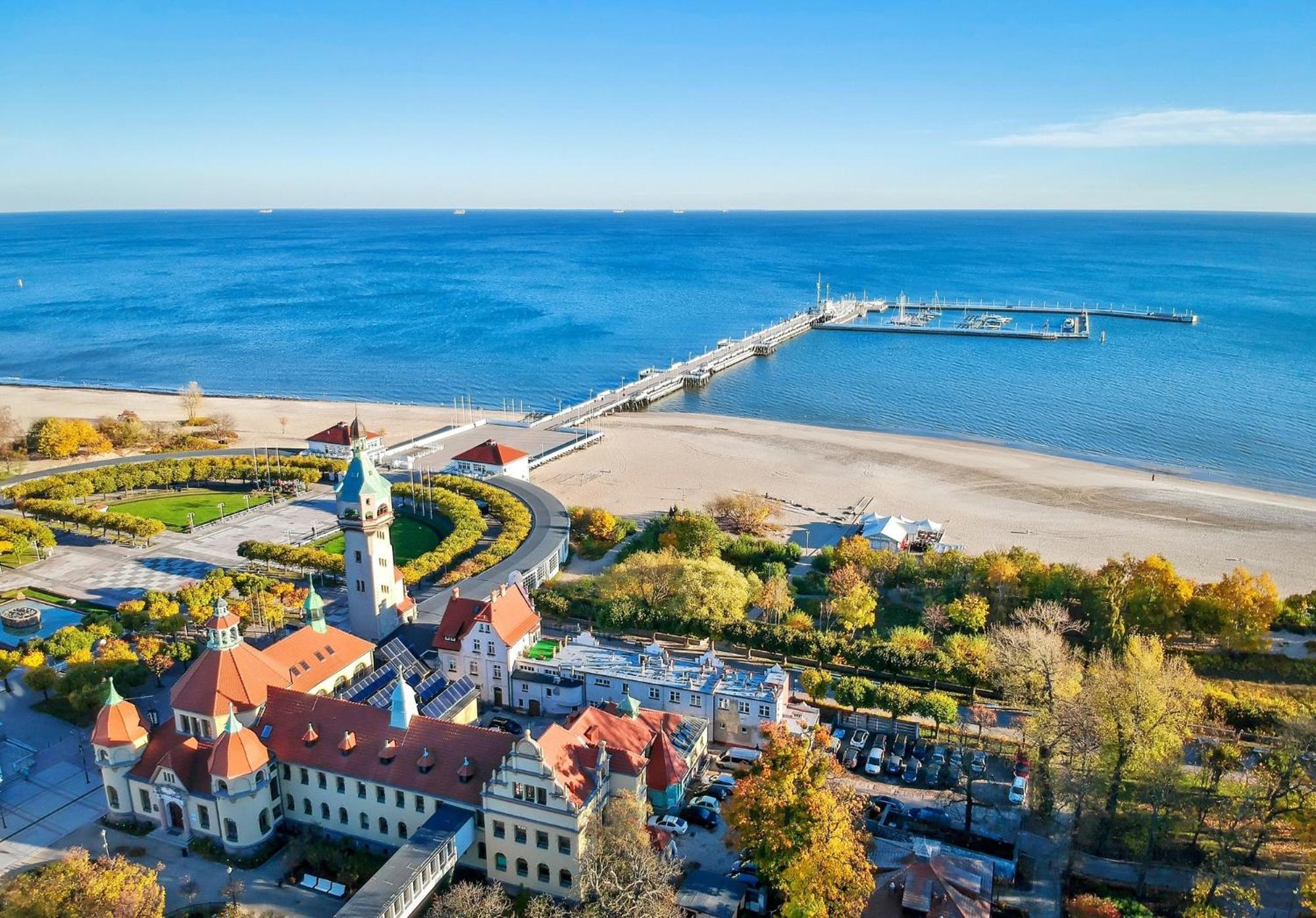 Апартаменты So In Sopot Station Экстерьер фото