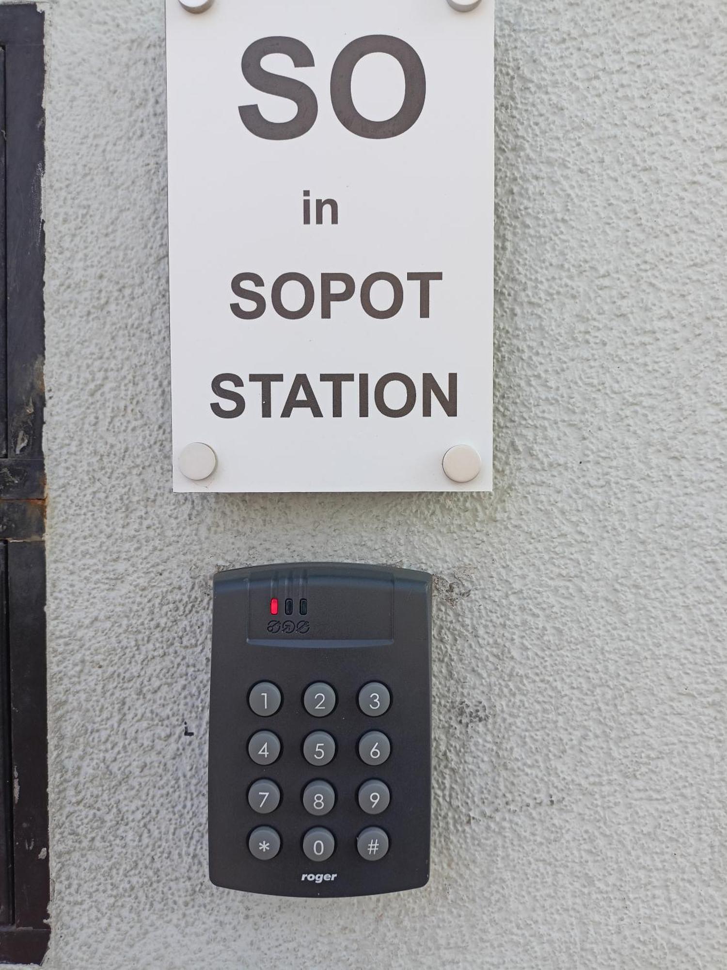 Апартаменты So In Sopot Station Экстерьер фото